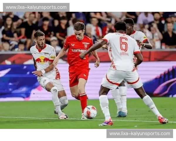 绿茵史诗，荣耀之战：本菲卡与泽尼特的欧冠巅峰对决